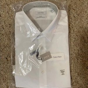 Calvin Klein slim fit 15 1/2 medium
